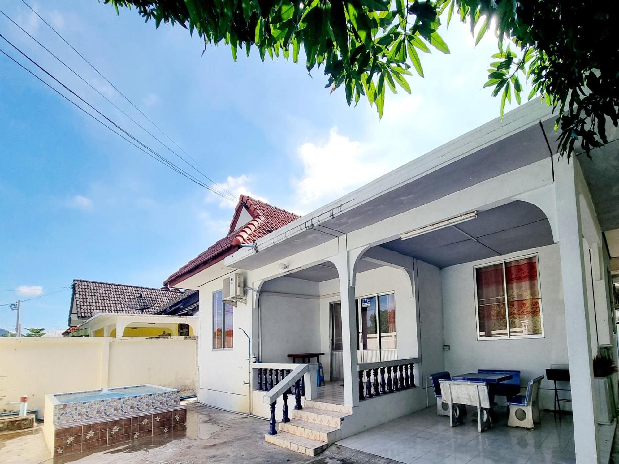 Mae Rampung Beach House Rayong Exterior foto