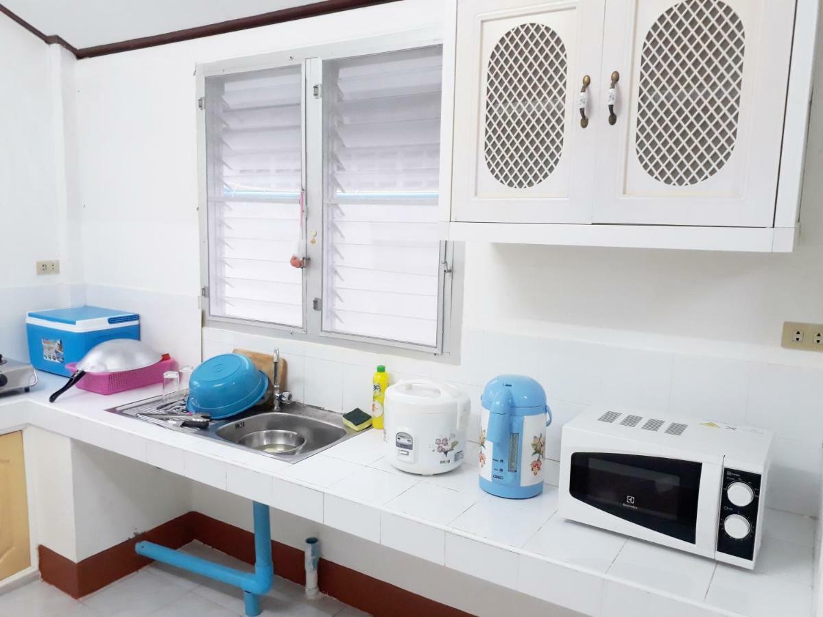 Mae Rampung Beach House Rayong Exterior foto